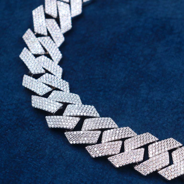 custom clasp 20mm moissanite cuban link chain