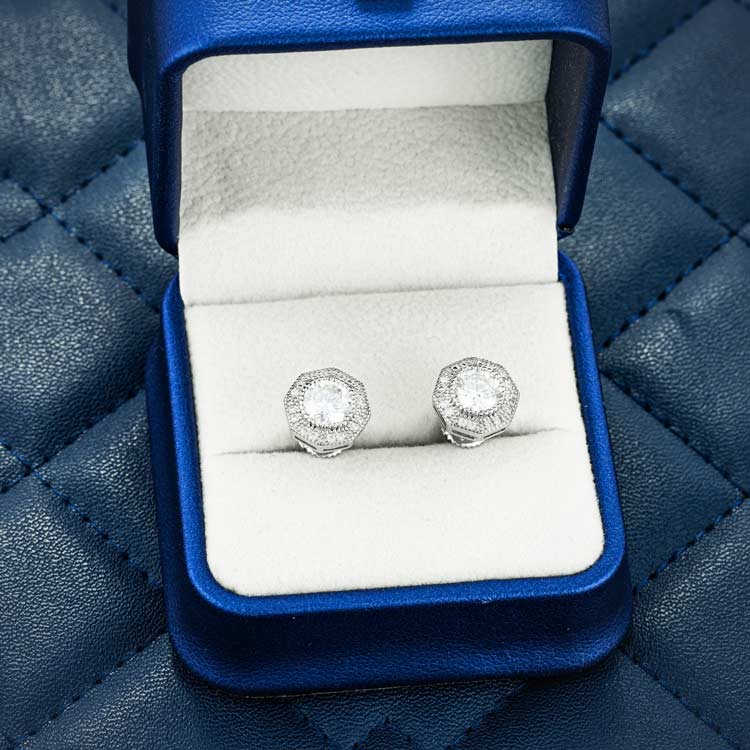 screw back Moissanite stud earrings white gold 925 silver case 14k white gold